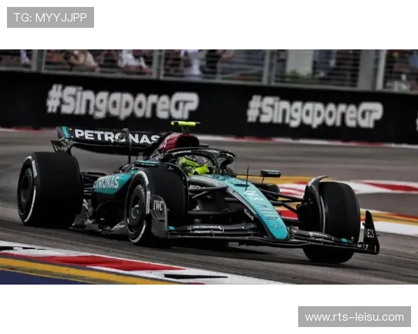 F1圣保罗站诺里斯夺冠，维斯塔潘从维修区发车登台